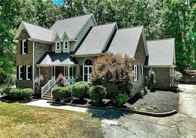 Photo 1 of Single family home for sale at 148 Plantation Dr, Easley, SC 29642 | MLS# 20305128 | Listing updated on 2026-09-17