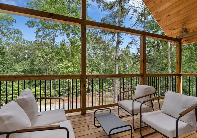 3rd image of 252 Dogwood Dr, Westminster, SC 29693 | MLS# 20305144