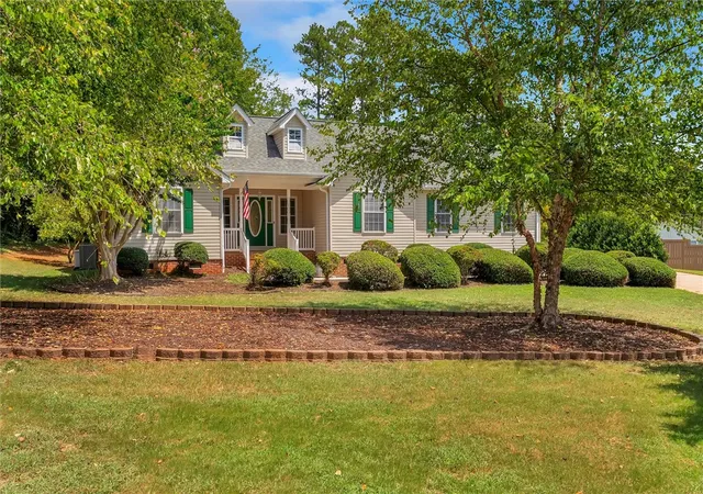 1st image of 205 Ashford Ct, Easley, SC 29642 | MLS# 20305201