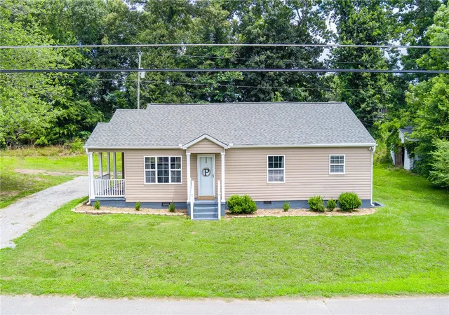 1st image of 115 Clover St, Liberty, SC 29657 | MLS# 20305211
