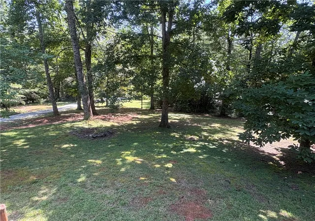 Photo 4 of Manufactured home for sale at 155 Hickory Ridge, Mountain Rest, SC 29664 | MLS# 20304995 | Listing updated on 2026-09-10