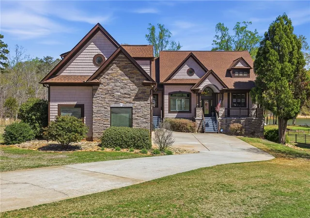 1st image of 118 Cliftons Landing Dr, Anderson, SC 29625 | MLS# 20305222