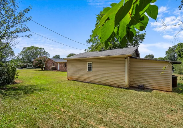 41st image of 109 Center St, Williamston, SC 29697 | MLS# 20305134