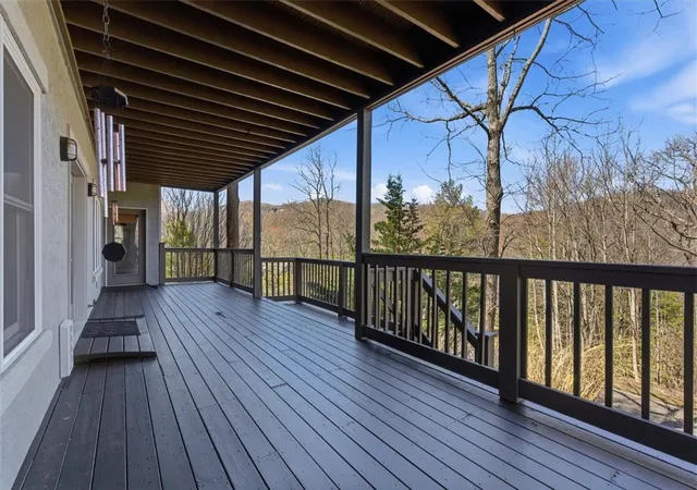 Photo 3 of Single family home for sale at 3 Rustic Ct, Landrum, SC 29356 | MLS# 20305230 | Listing updated on 2026-08-24