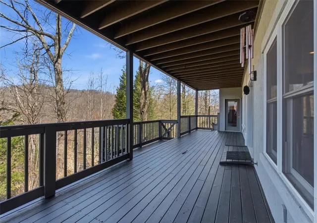 Photo 3 of Single family home for sale at 3 Rustic Ct, Landrum, SC 29356 | MLS# 20305230 | Listing updated on 2026-08-24