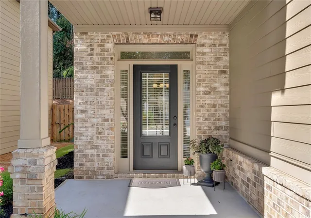 Photo 2 of Single family home for sale at 140 River Valley Ln, Greenville, SC 29605 | MLS# 20305234 | Listing updated on 2026-09-06