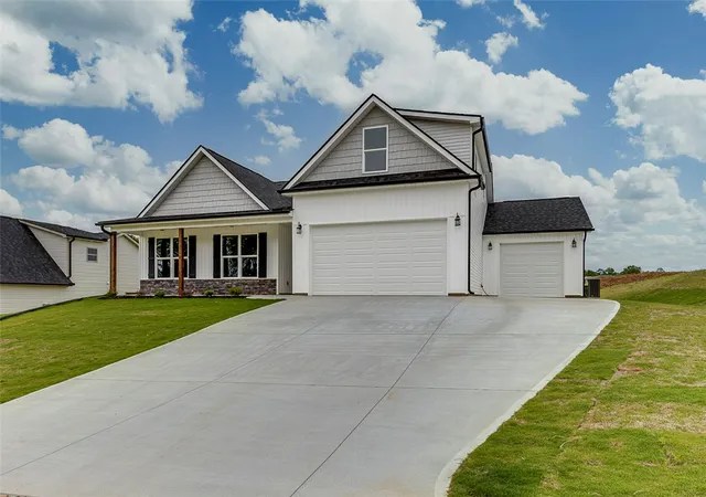 2nd image of 112 Walters Wy, Pickens, SC 29671 | MLS# 20305237