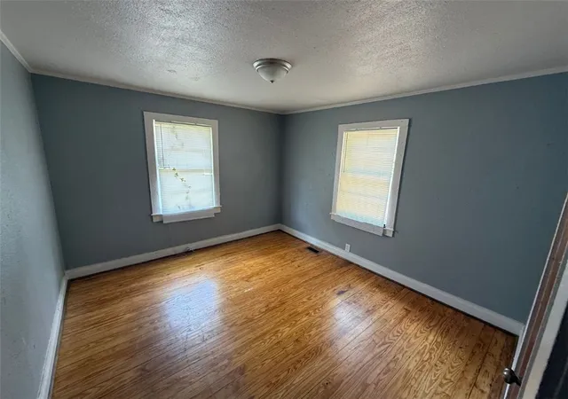 Photo 3 of Single family home for sale at 207 Pridmore St, Laurens, SC 29360 | MLS# 20305238 | Listing updated on 2026-08-19