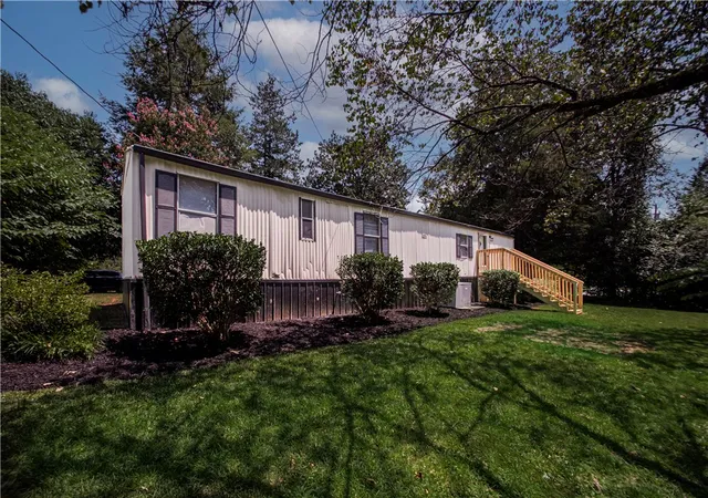 1st image of 410 Cedar Cir, Easley, SC 29642 | MLS# 20305241