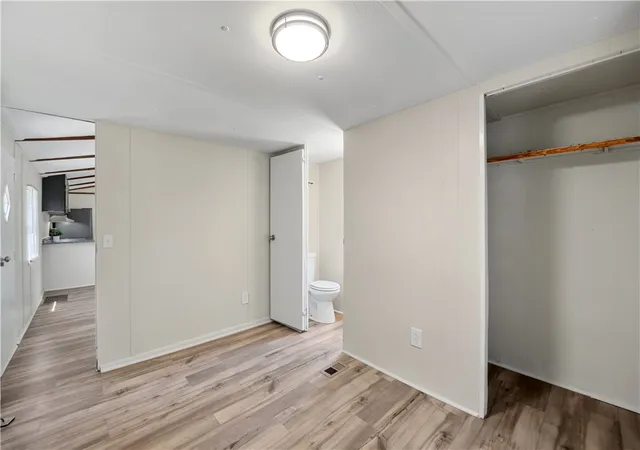 Photo 3 of Manufactured home for sale at 410 Cedar Cir, Easley, SC 29642 | MLS# 20305241 | Listing updated on 2026-08-19