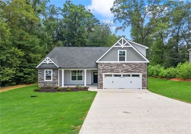 1st image of 300 Canebrake Dr, Anderson, SC 29621 | MLS# 20305246