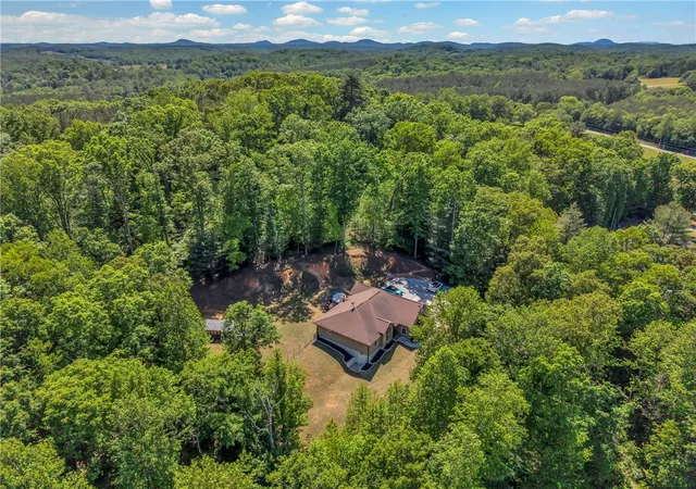 Photo 2 of Single family home for sale at 163 Healy Ln, Marietta, SC 29661 | MLS# 20305253 | Listing updated on 2026-09-06
