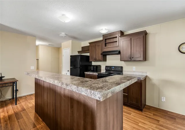Photo 3 of Manufactured home for sale at 415 Jackson Cir, Anderson, SC 29625 | MLS# 20305218 | Listing updated on 2026-10-08