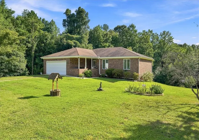 2nd image of 205 Vera Holliday Rd, Six Mile, SC 29682 | MLS# 20305210