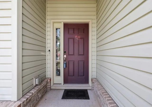 Photo 3 of Single family home for sale at 1035 Edenbrooke Cir, Anderson, SC 29621 | MLS# 20305269 | Listing updated on 2026-09-19