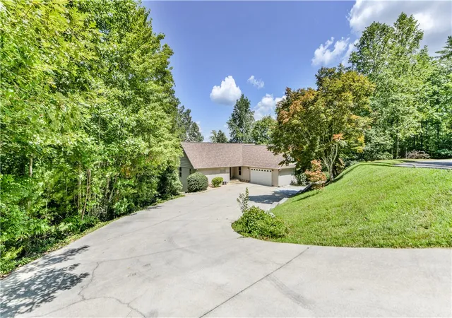 50th image of 932 Bay Ridge Dr, Salem, SC 29676 | MLS# 20305054