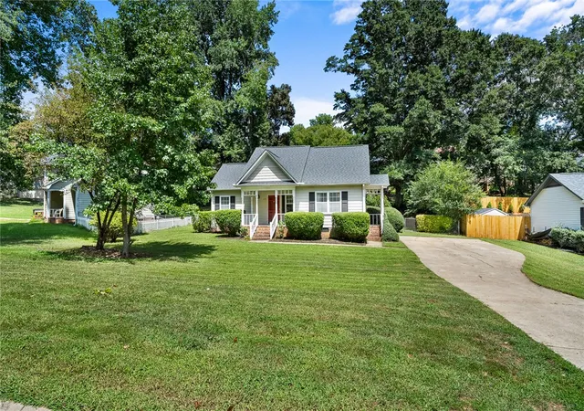 Photo 1 of Single family home for sale at 103 Kestrel Ct, Taylors, SC 29687 | MLS# 20305244 | Listing updated on 2026-09-12