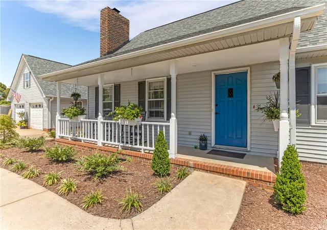 4th image of 110 Peartree Ln, Anderson, SC 29625 | MLS# 20305228