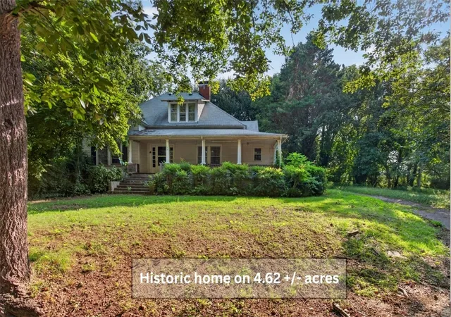 1st image of 155 Nubbin Ridge Cir, Westminster, SC 29693 | MLS# 20305186