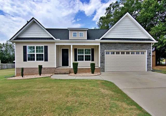 1st image of 1085 Stoneham Cir, Anderson, SC 29626 | MLS# 20305291
