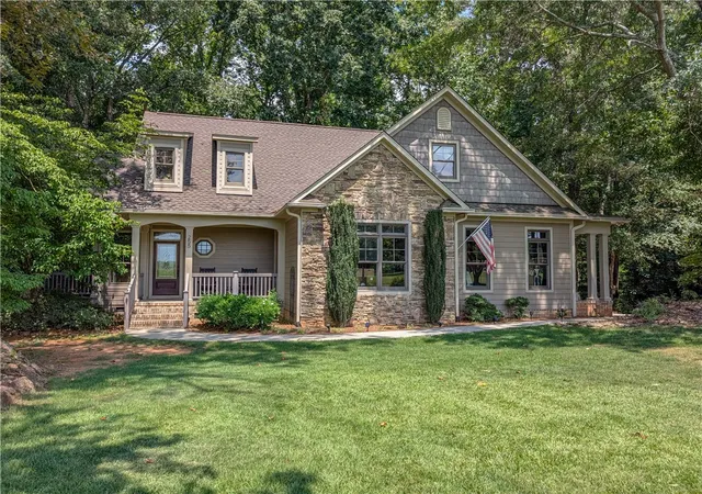 1st image of 255 Oak Rd, Piedmont, SC 29673 | MLS# 20305283