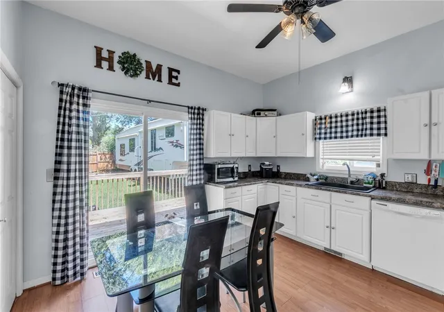 Photo 3 of Single family home for sale at 15 Humbert St, Seneca, SC 29678 | MLS# 20305081 | Listing updated on 2026-09-28