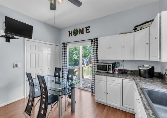 Photo 4 of Single family home for sale at 15 Humbert St, Seneca, SC 29678 | MLS# 20305081 | Listing updated on 2026-09-28