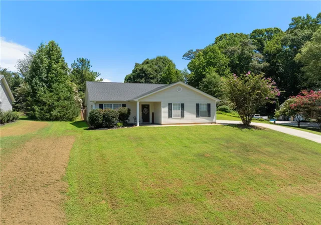 2nd image of 1186 Dalrymple Rd, Anderson, SC 29621 | MLS# 20304533