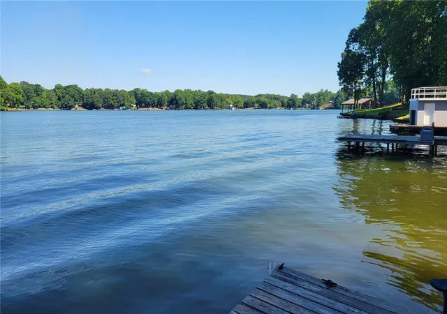 Photo 3 of Single family home for sale at 237 Hammond Cir, Anderson, SC 29621 | MLS# 20305105 | Listing updated on 2026-08-21