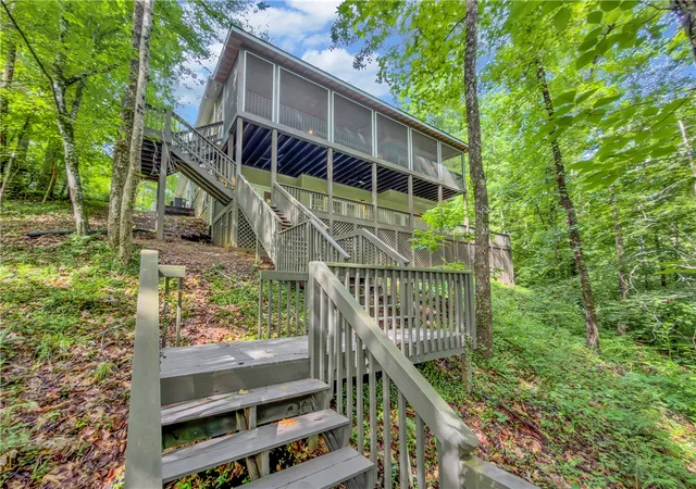 Photo 1 of Single family home for sale at 107 Blackfox Way, Sunset, SC 29685 | MLS# 20305299 | Listing updated on 2026-08-21