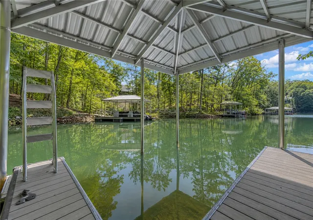 Photo 2 of Single family home for sale at 107 Blackfox Way, Sunset, SC 29685 | MLS# 20305299 | Listing updated on 2026-08-21