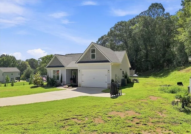 Photo 2 of Single family home for sale at 155 Stephens Rd, Pickens, SC 29671 | MLS# 20305320 | Listing updated on 2026-09-29
