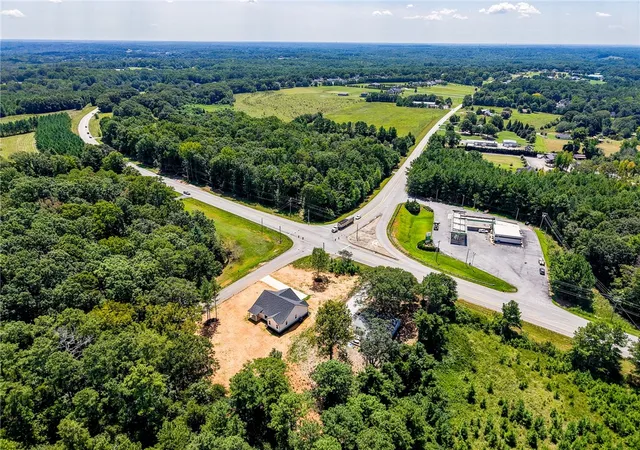 47th image of 103 Sitton Rd, Easley, SC 29642 | MLS# 20305229