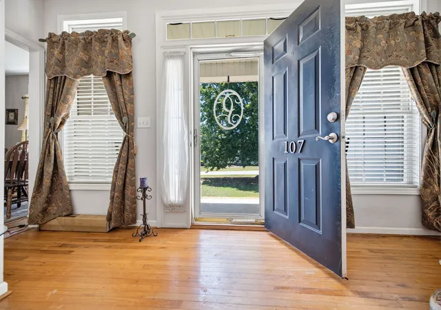 Photo 4 of Single family home for sale at 107 Saddle Brook, Anderson, SC 29625 | MLS# 20305326 | Listing updated on 2026-08-21