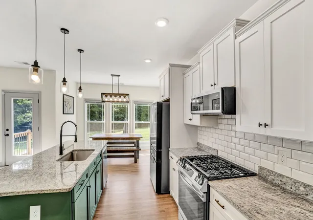 Photo 2 of Single family home for sale at 620 Daventon Rd, Honea Path, SC 29654 | MLS# 20305332 | Listing updated on 2026-09-26