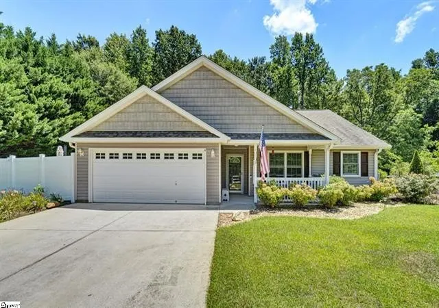 Photo 1 of Single family home for sale at 2010 Tigerville Rd, Travelers Rest, SC 29690 | MLS# 20305333 | Listing updated on 2026-08-30