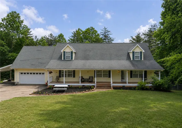 1st image of 362 Ridge Rd, Salem, SC 29676 | MLS# 20305301