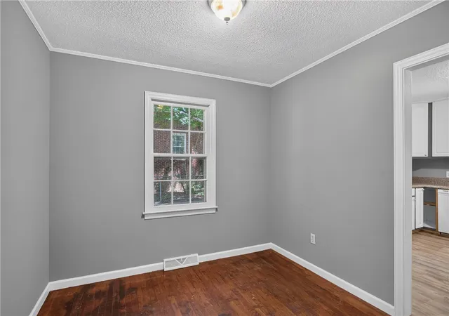 Photo 4 of Single family home for sale at 1104 White St, Pendleton, SC 29670 | MLS# 20305353 | Listing updated on 2026-09-24