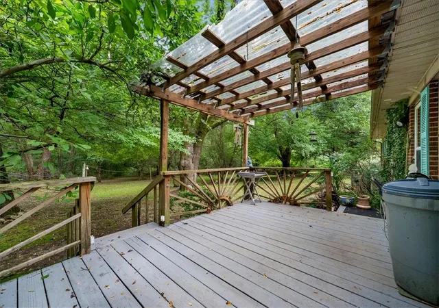 Photo 3 of Single family home for sale at 825 Chattooga Ridge Rd, Mountain Rest, SC 29664 | MLS# 20305251 | Listing updated on 2026-09-15