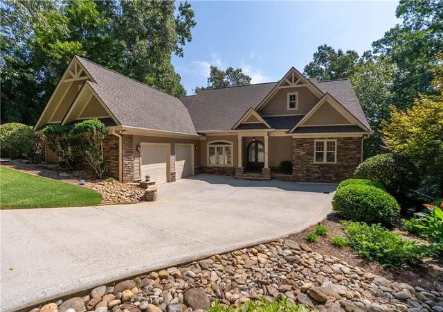1st image of 314 Longwood Dr, Seneca, SC 29672 | MLS# 20305022
