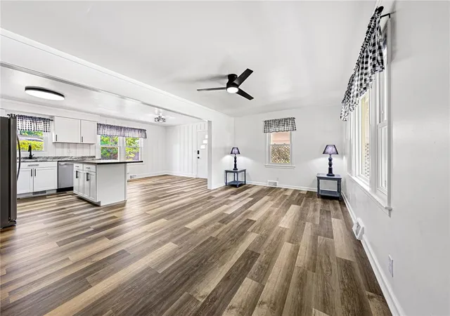 5th image of 602 Evelyn Dr, Seneca, SC 29678 | MLS# 20305140