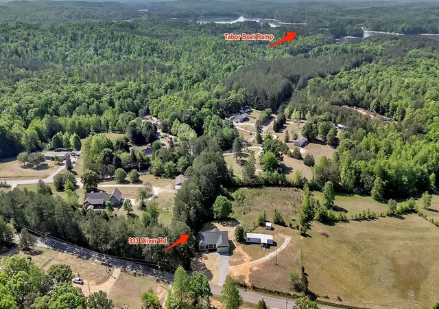 Photo 2 of Single family home for sale at 333 Oliver Rd, Westminster, SC 29693 | MLS# 20305432 | Listing updated on 2026-08-25