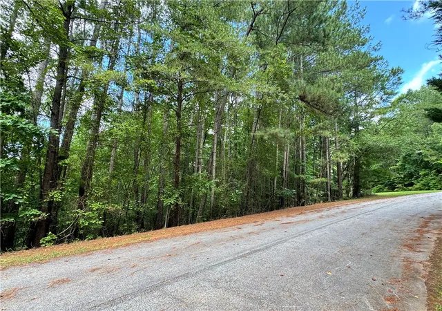 Photo 1 of Land for sale at 127 Creek View Dr, Seneca, SC 29678 | MLS# 20305446 | Listing updated on 2026-08-25