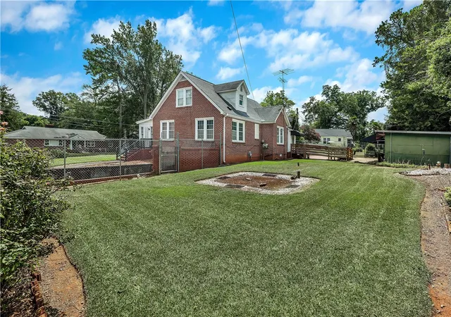 3rd image of 500 Buena Vista Ave, Anderson, SC 29624 | MLS# 20305359