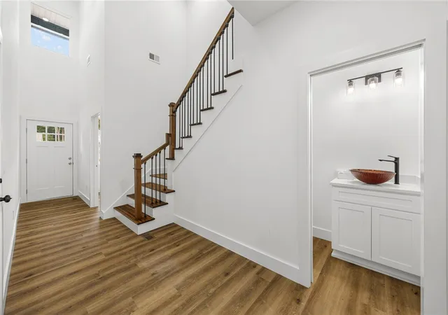 4th image of 112 Hillcrest Cir, Anderson, SC 29624 | MLS# 20304499