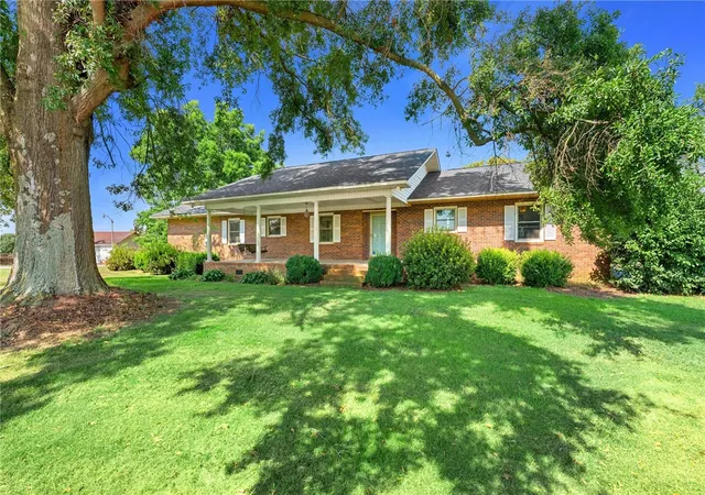 1st image of 910 Hwy 182 Hwy, Fair Play, SC 29643 | MLS# 20305435