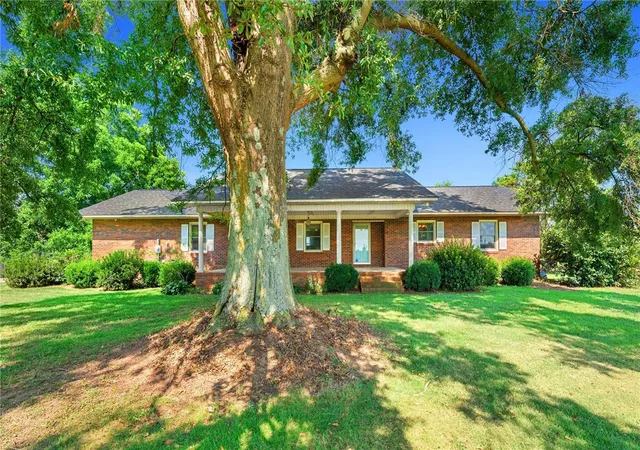 2nd image of 910 Hwy 182 Hwy, Fair Play, SC 29643 | MLS# 20305435