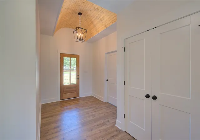 Photo 4 of Single family home for sale at 408 Edgewood Dr, Belton, SC 29627 | MLS# 20305396 | Listing updated on 2026-09-08