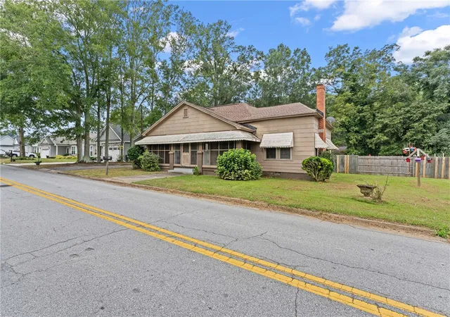2nd image of 212 Breazeale St, Belton, SC 29627 | MLS# 20305579