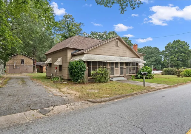 3rd image of 212 Breazeale St, Belton, SC 29627 | MLS# 20305579